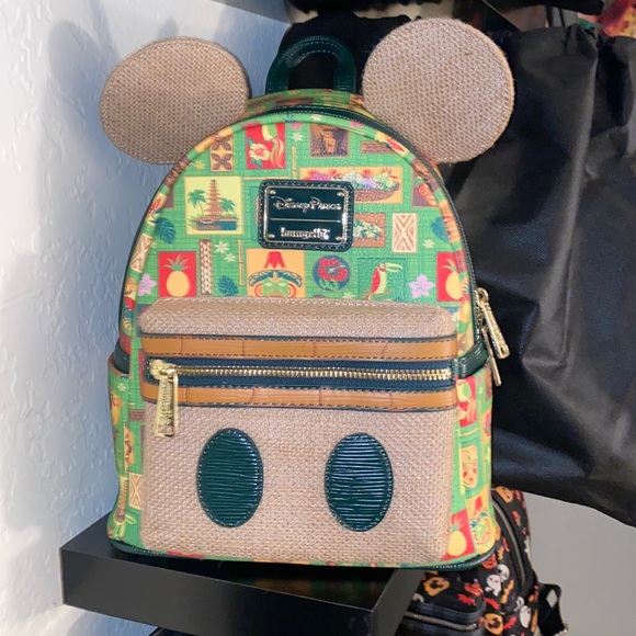 Limited edition, Disney, enchanted Tiki room, loungefly backpack - Picture 2 of 6